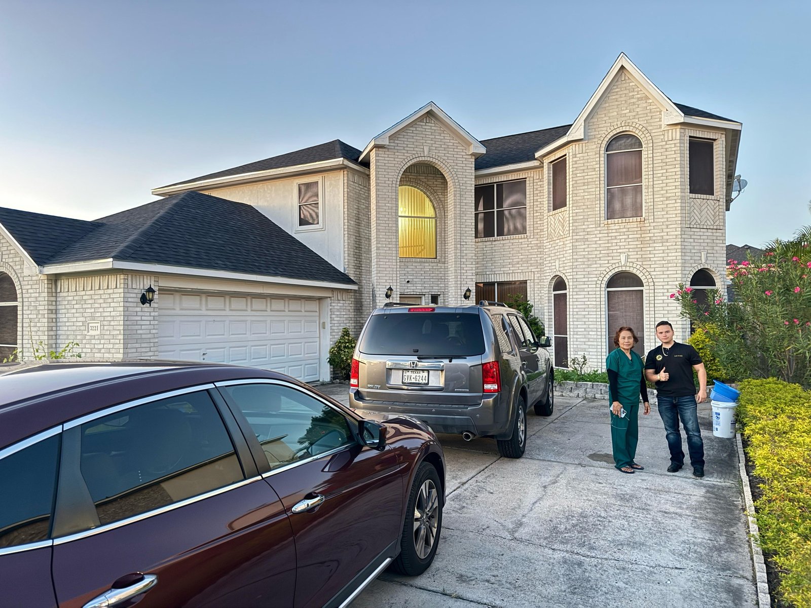 Complete shingle replacement and gutter installation in Brownsville, TX - Texas Construction Inc.